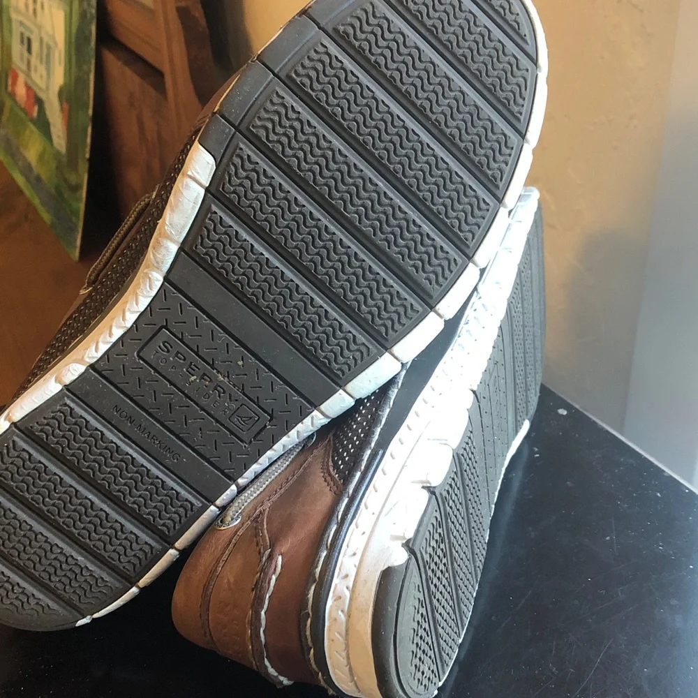 Sperry speery topsider